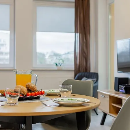 Apartament Miodowy Wonder Апартаменти Колобжег